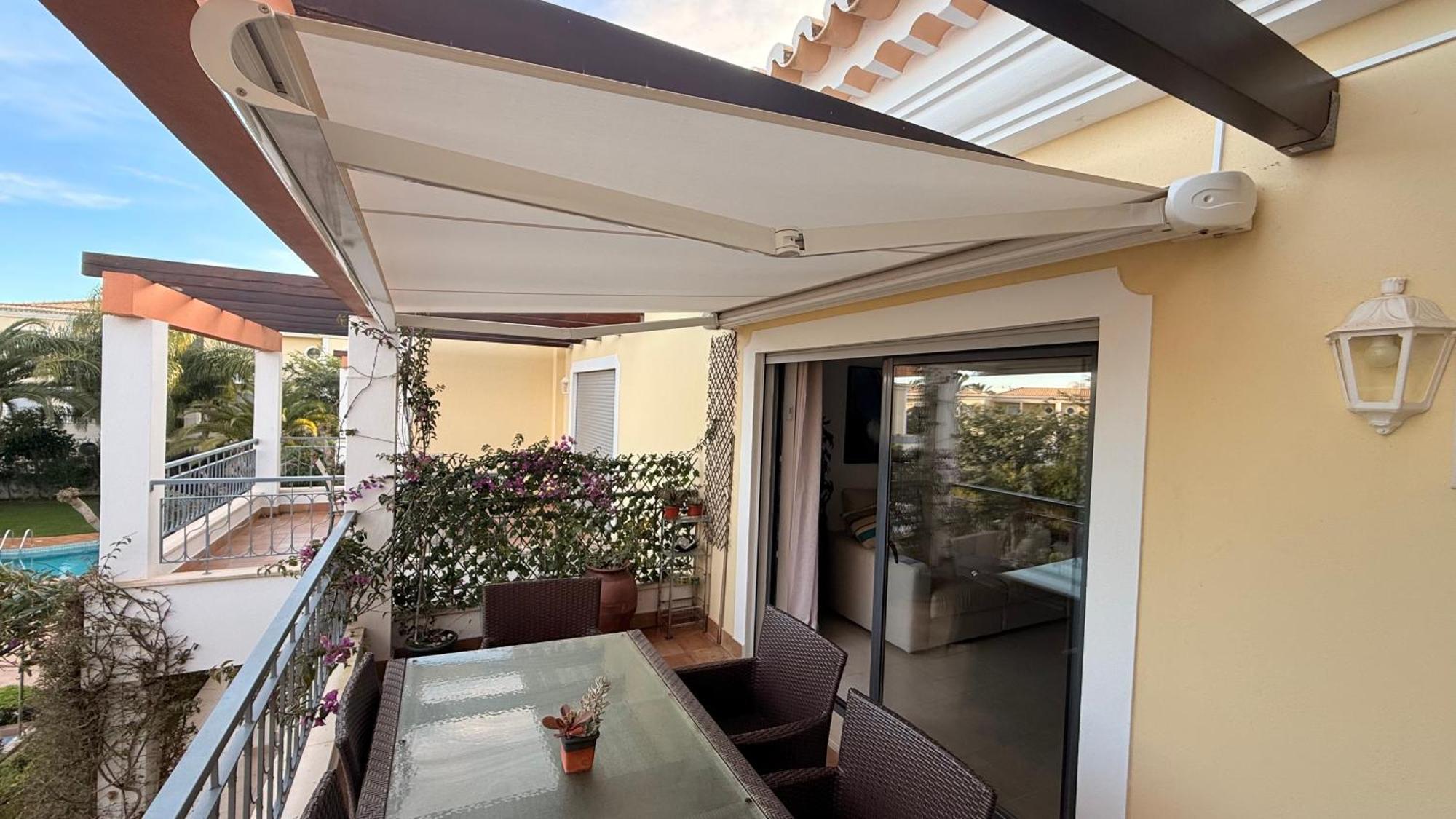 Amazing 2 Bedroom Apartment Near Beach With Pool ลากอส ภายนอก รูปภาพ